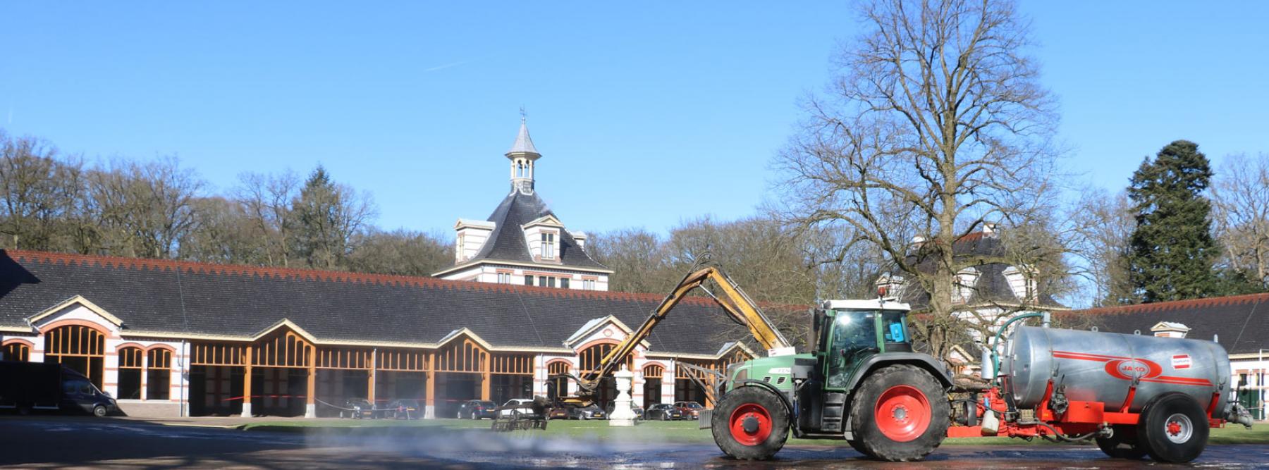 banner Onkruidbeheersing stallencomplex Paleis Het Loo